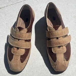 Portuguese Cork women’s shoes. Two tone cork & brown. Very Comfortable. Size 8.